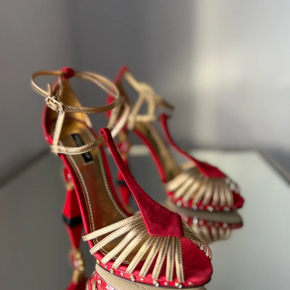 New Dolce & Gabbana 105mm sculpted-heel heart suede sandals $1,895